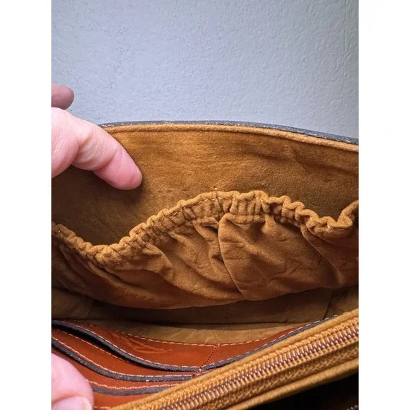 Patricia Nash Brinlee Leather Saddle Crossbody Bag Tassel Brown Cinnamon Tooled - Picture 11 of 16